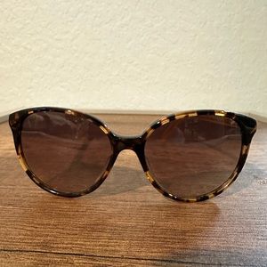 Original Fendi Sunglasses! Good condition!
